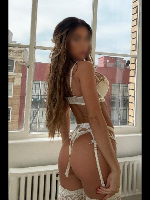 Проститука Питера Алёна